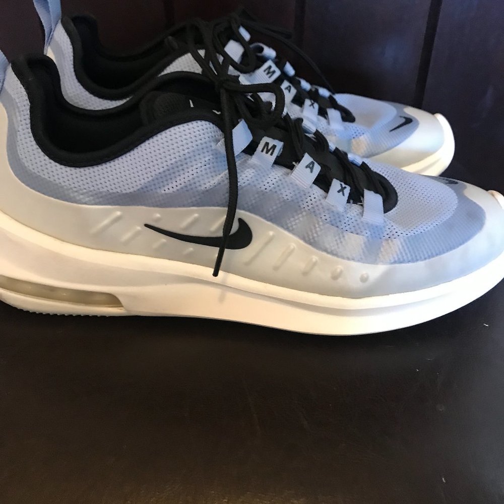 Nike airmax womens sports/running shoes